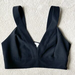 Leith Chic Black V-Neck Crop Top